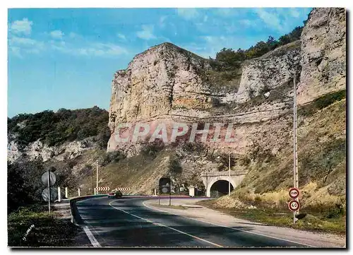 Cartes postales moderne Les Grottes d'Arcy sur Cure (Yonne) Le tunnel de Saint More