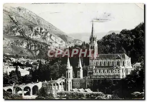 Cartes postales moderne Lourdes La Basilique et le Pic du Jer