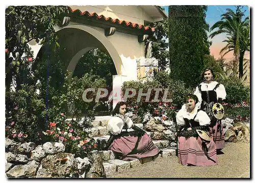 Cartes postales moderne Cote d'Azur Groupe jeune filles en costume Folklorique Folkore