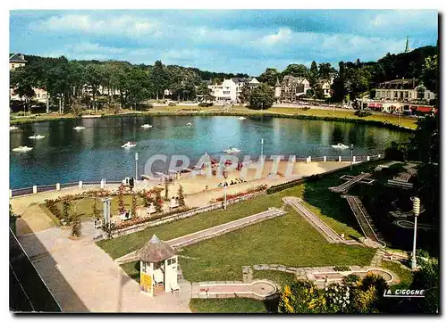 Cartes postales moderne Bagnoles de l'Orne (Orne) Le Casino et le Lac Golf