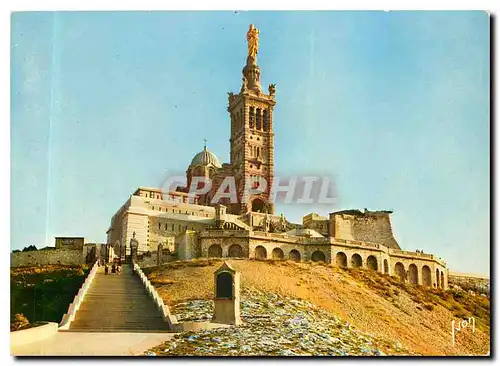 Cartes postales moderne Couleurs et Lumliere de France Marseille (Bouche du Rhone) Basilique de Notre Dame de la Garde