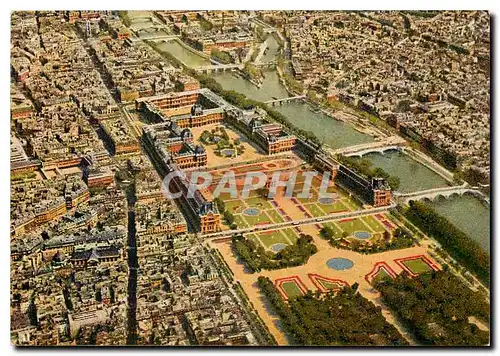 Cartes postales moderne Paris Vue d'Ensemble sur le Palais du Louvre et le Carroussel