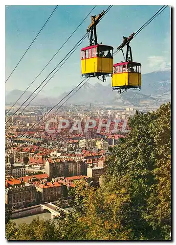 Moderne Karte Les Alpes en couleurs naturelles Grenoble Telepherique de la Bastille Croisement des deux bennes