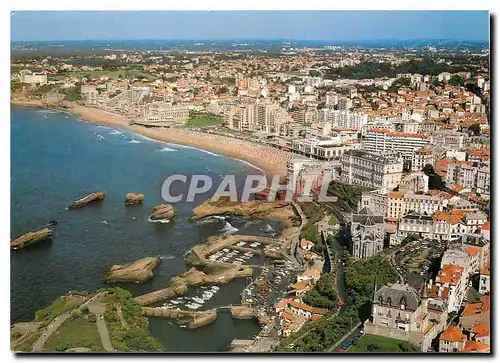 Cartes postales moderne Biarritz Le port des pecheurs et la grande plage