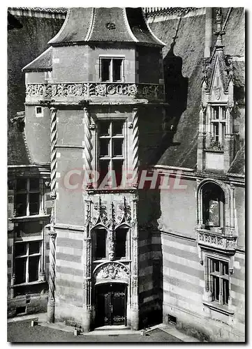 Cartes postales moderne Chateau d'Ainay Le Vieil Cour Interieure Tour Renaissance