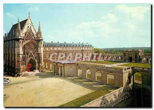 Cartes postales moderne Chateau de Vincennes La Sainte Chapelle et la Cour Royale vues du Donjon