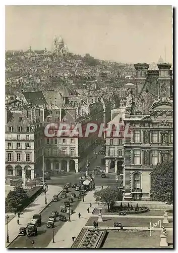 Cartes postales moderne Paris en Flannant Place des Pyramides Butte Montmartre et Sacre Coeur