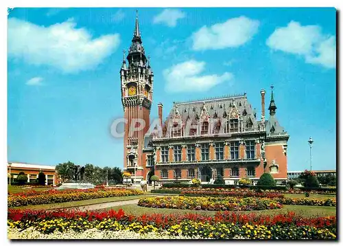 Cartes postales moderne Calais Pas de Calais L'Hotel de Ville et ses jardins Fleurs