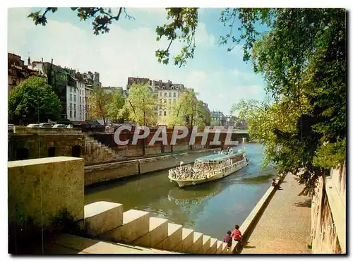 Cartes postales moderne Paris La Seine et le quai Montebello