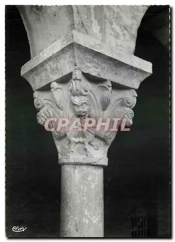 Cartes postales moderne Abbaye St Michel de Cuxa Pyr Or Detail des Chapiteaux des Colonnes du Cloitre Colonne en Marbre