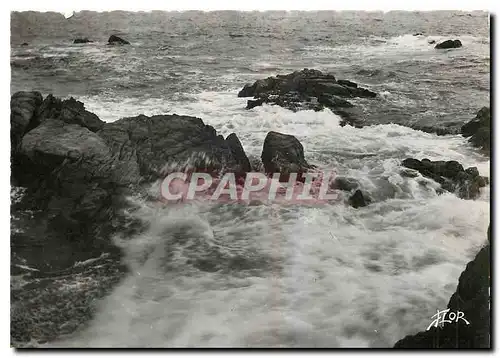 Cartes postales moderne Le Croisic Loire Inferieure Gros temps dans les rochers