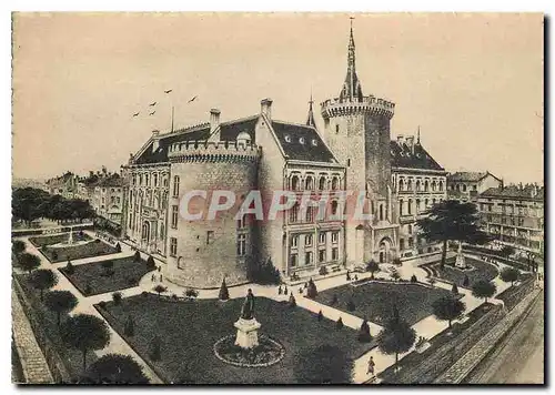 Cartes postales moderne Angouleme Hotel de Ville Ancien chateau des comtes d'Angouleme