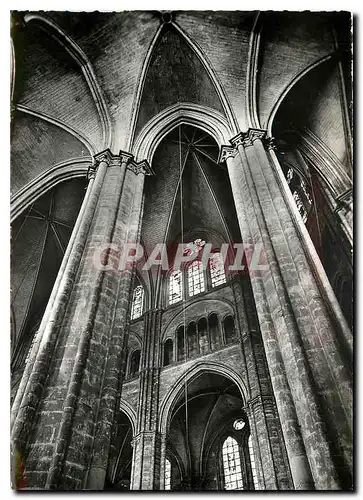 Cartes postales moderne Cathedrale St Etienne de Bourges Piliers Voutes et Vitraux