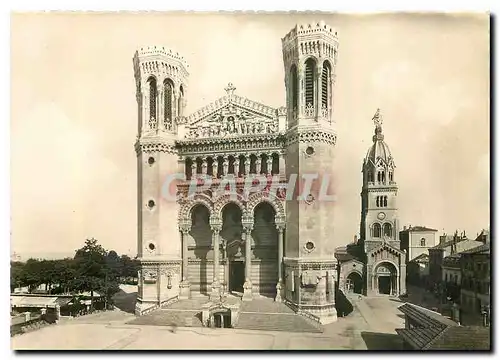 Cartes postales moderne Lyon Basilique de ND de Fourviere et ancienne chapelle