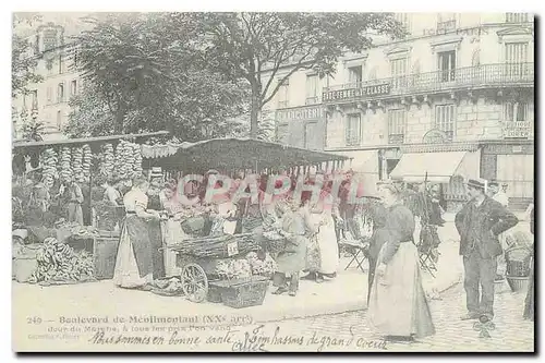 REPRO Paris Boulevard de Menilmontant Jour du marche