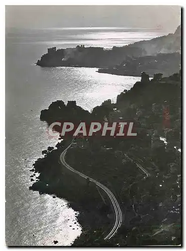 Cartes postales moderne Roquebrune Cap Martin Contre jour Au fond le Rocher de Monaco