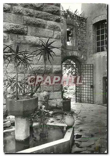 Cartes postales moderne Antibes Patio interieur du Musee Grimaldi