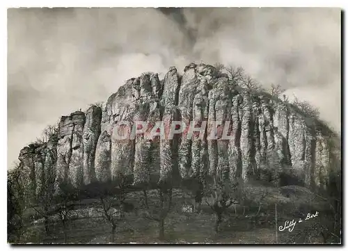 Cartes postales moderne Les Orgues de Bort Correze Roches cylindriques de basalte