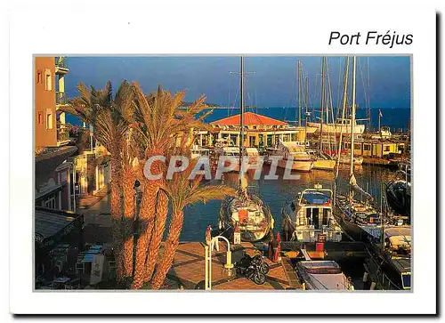 Cartes postales moderne Port Frejus Var Fin de joumee sur la Capitainerie