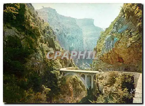 Moderne Karte Gorges du Loup Alpes Maritimes Pont enjambant le loup d'ou l'an a une vue remarquable sur le fon