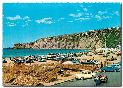 Moderne Karte Nazare Sechage du poisson et bateaux de peche