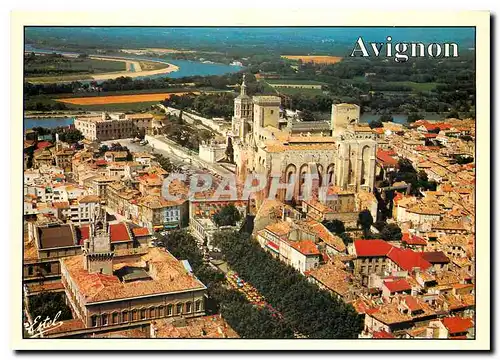 Moderne Karte Avignon Vaucluse Vue aerienne a droite le Palais des Papes et la cathedrale Notre Dame