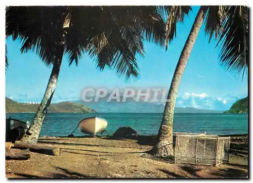 Cartes postales moderne Guadeloupe Basse Terre et la Soufriere vues des Saintes