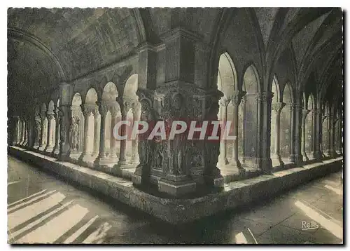 Cartes postales Arles Saint Trophime le cloitre