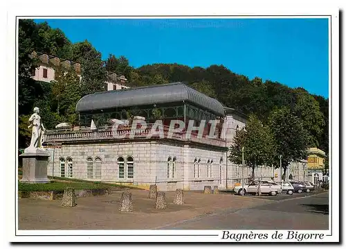 Cartes postales moderne Bagneres de Bigorre Les Thermes et le Solarium