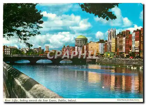 Moderne Karte River Liffey Looking towards the Four Courts Dublin Ireland
