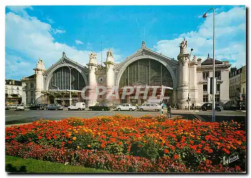 Cartes postales moderne Tours Indre et Loire La gare place du general Leclerc