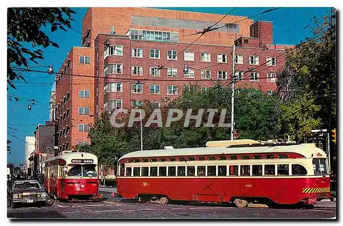 Cartes postales moderne TTC A-7 class m.u. PCCs 4426 and 4485 pass at Queen and Church Streets Toronto in 1977