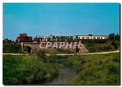 Cartes postales moderne Haut Vivarais Train Diesel sur le Viaduc des Tavas