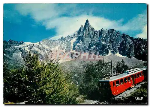 Cartes postales moderne Chamonix-Mont-Blanc Le Chemin de fer du Montenvers et l'Aiguille du Dru