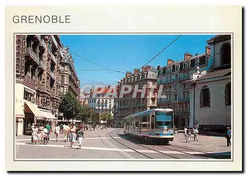 Cartes postales moderne Grenoble Place Felix Poulat le tramway