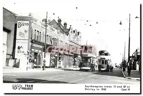 Cartes postales moderne Southhampton trams 11 and 87 at Shirley in 1942