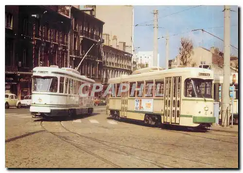 Cartes postales moderne Motrice type PCC simple No. 507 et 521 Place Bellevue en mars 1982