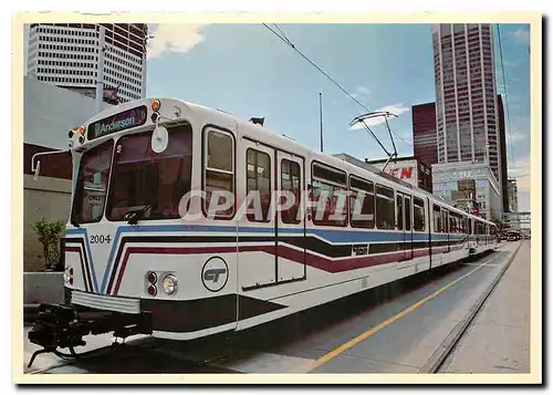 Cartes postales moderne Calgary's L.R.T (Light Rail Transit) is one of the most efficient urban transportation systems i