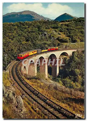 Cartes postales moderne Le petit train de Villefranche de Conflent � la Tour de Carol