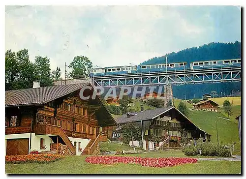 Cartes postales moderne Gstaad Viadukt mit M O Bahn