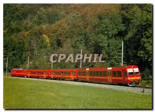 Moderne Karte Pondelzug der SZU mit Umrichterlokomotive Re