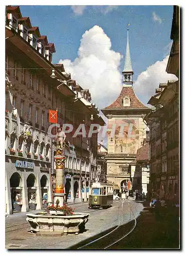 Cartes postales moderne Berne la fontaine de l'Archer et la Tour de l'horloge