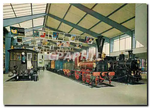 Cartes postales moderne Verkehrshaus der Schweiz Luzern Hall of railway rolling Stock