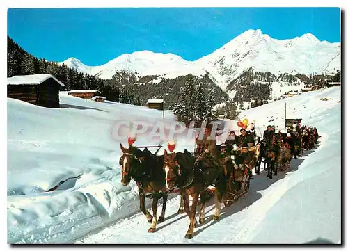 Cartes postales moderne Davos Schlittenfahrt ins Dischmatal Blick gegen Strelapass und Schiahorn