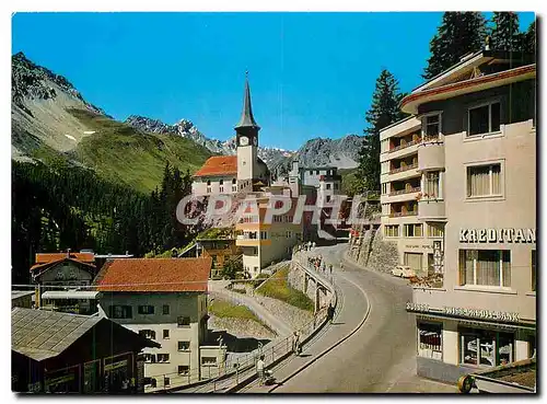 Cartes postales moderne Arosa Dorfstrasse mit Kirche