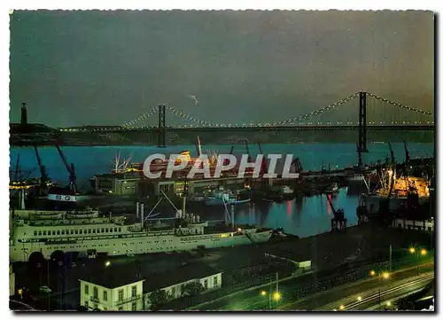 Cartes postales moderne Lisboa Pont Salazar sur le Tage de nuit