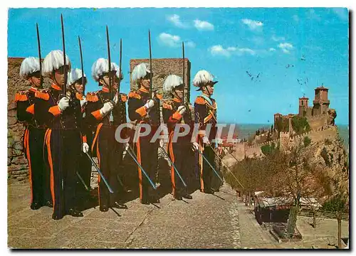 Cartes postales moderne San Marimo Militaria