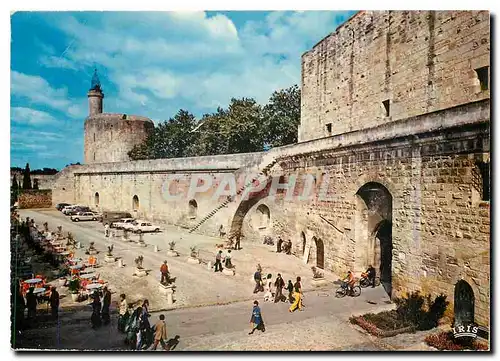 Moderne Karte Aigues Mortes Gard La porte de la Gardette dans le fond la Tour Constance