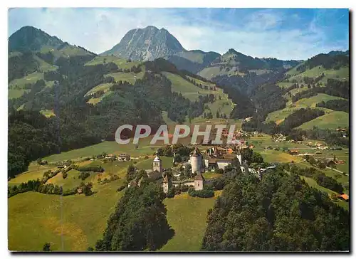 Cartes postales moderne Gruyeres pres Bulle canton de Fribourg Au fond le Moleson