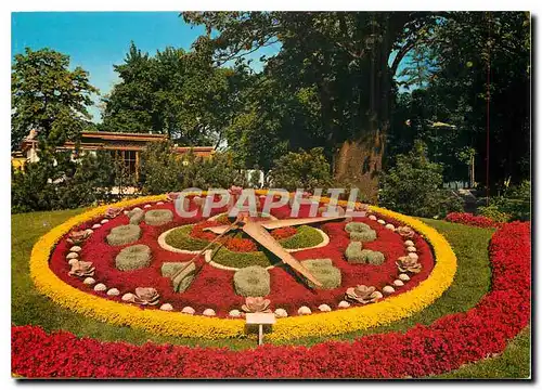 Cartes postales moderne Geneve L'Horloge fleurie